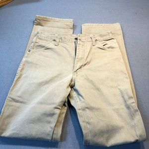 Wrangler 100 pct cotton jeans 32x36
